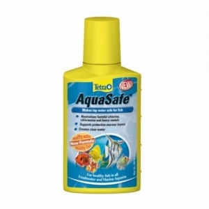 Tetra AquaSafe 250 ml -śr. do uzdatniania wody  w płynie